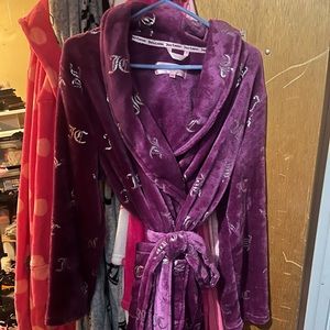 Juicy Couture Purple robe